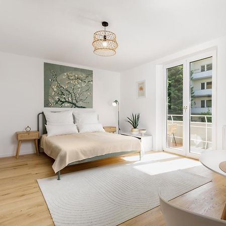 Design-Apartment In Linz Mit Netflix & Balkon Εξωτερικό φωτογραφία